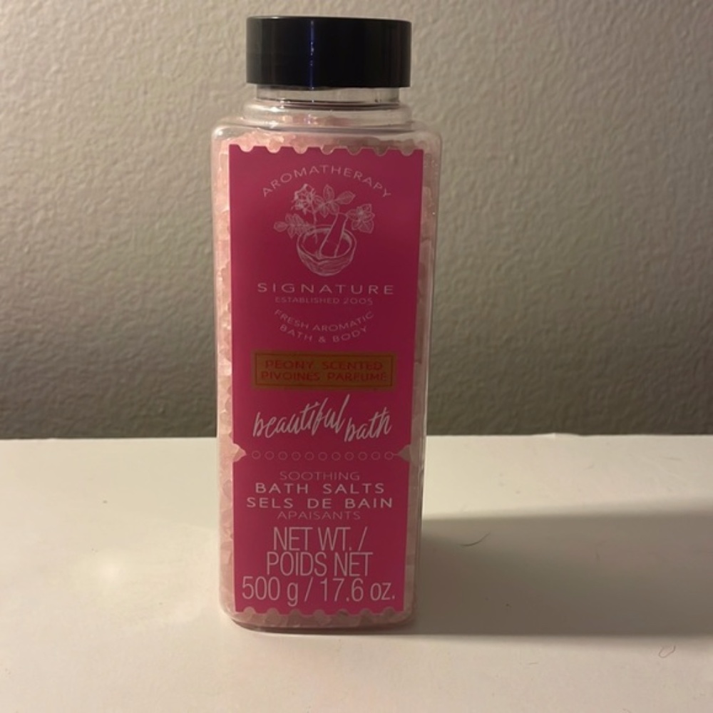 New Bath & Body Works peony scented aromatherapy bath salts
